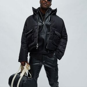 Brand new, Black Fashion Nova Puffer jacket size small